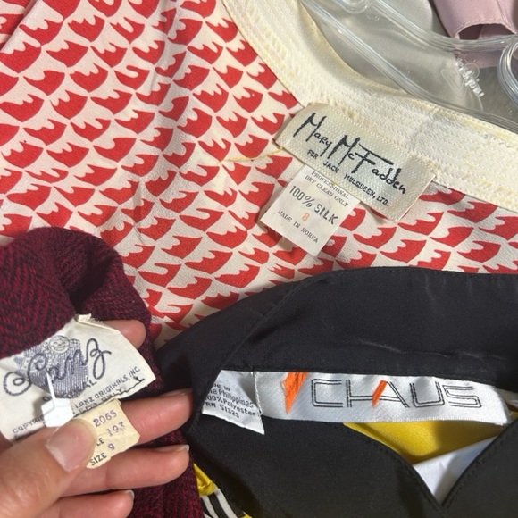 Vintage Women’s Clothing skirts blouses tops mix sizes 5lb mystery bundle - Picture 9 of 10